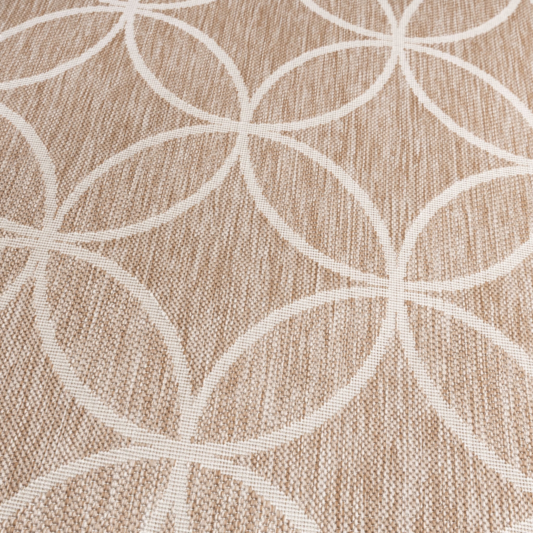 Geometric Outdoor Rug – Faro Ripple Beige