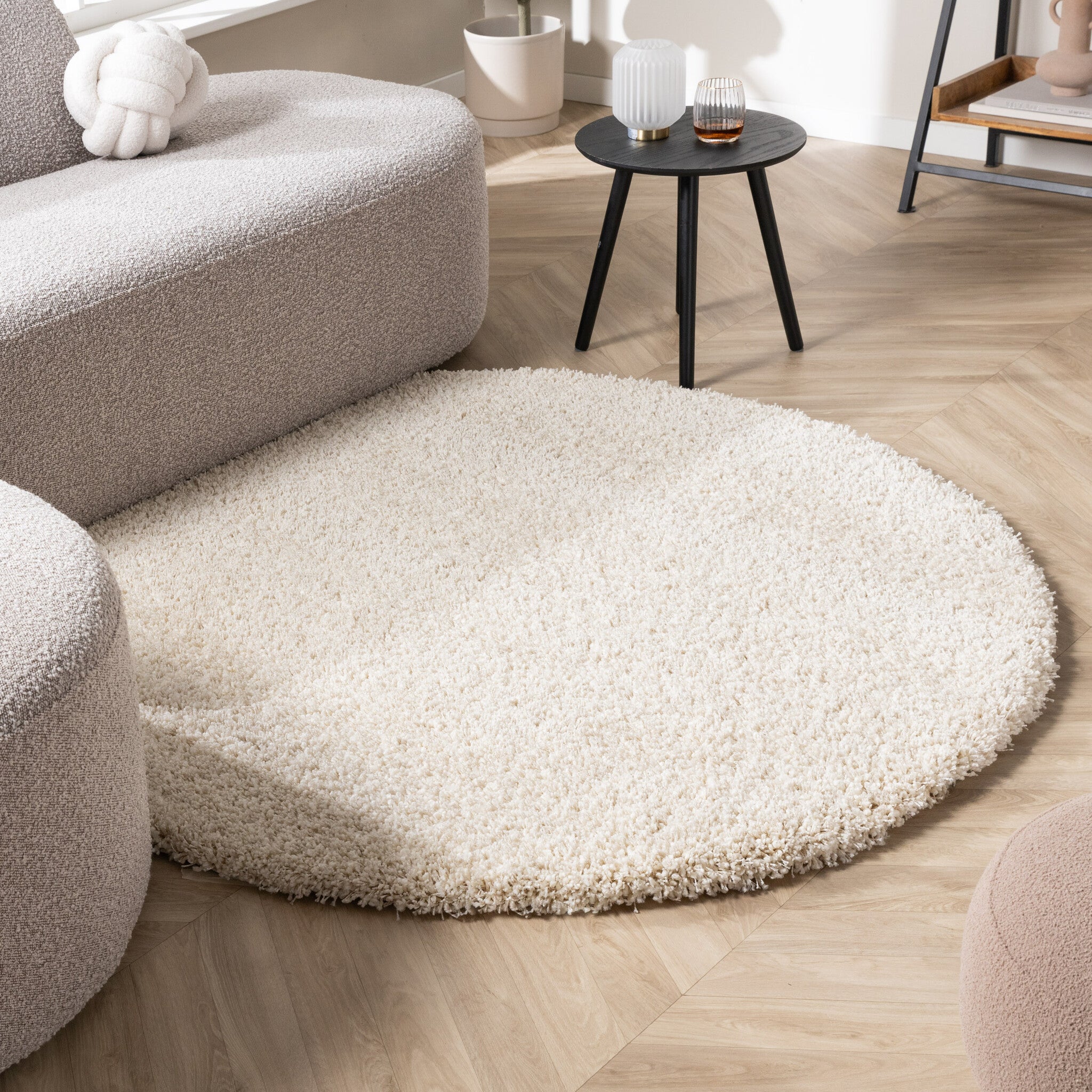 Round shaggy rug - Yves Cream