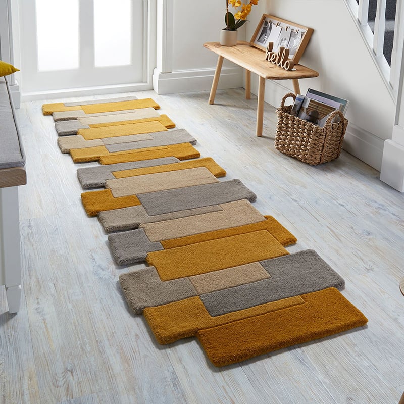 Abstract runner - Stracto Collage Ochre Yellow