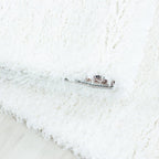 Round high-pile floor rug - Blushy White