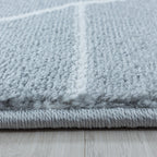 Retro Floor Rug - Stencil Triangle Grey/White