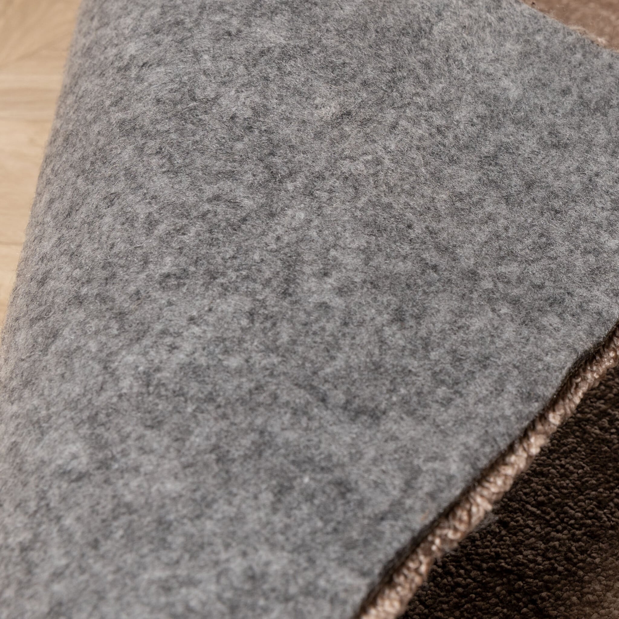 Round washable rug - Clean Brown