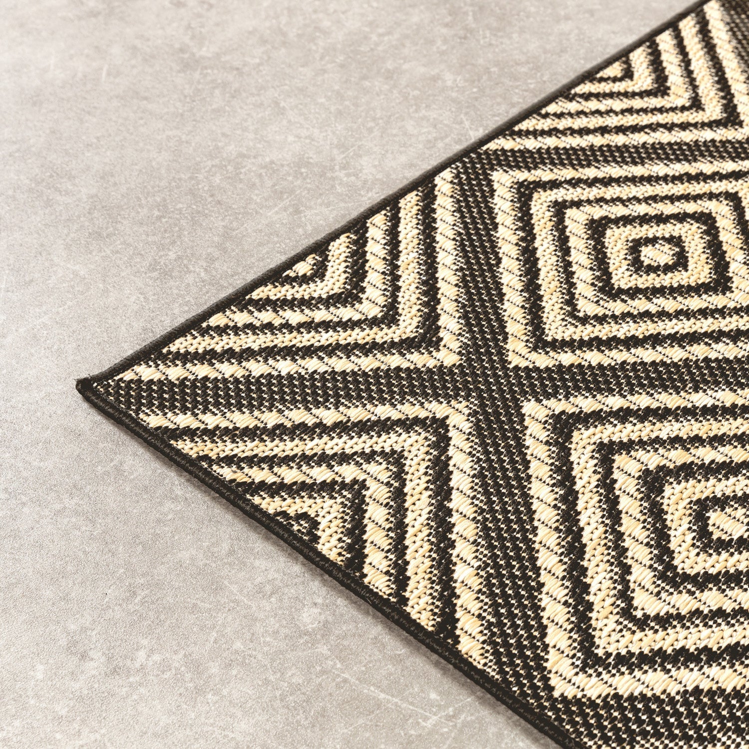 Outdoor Rug - Brava Black