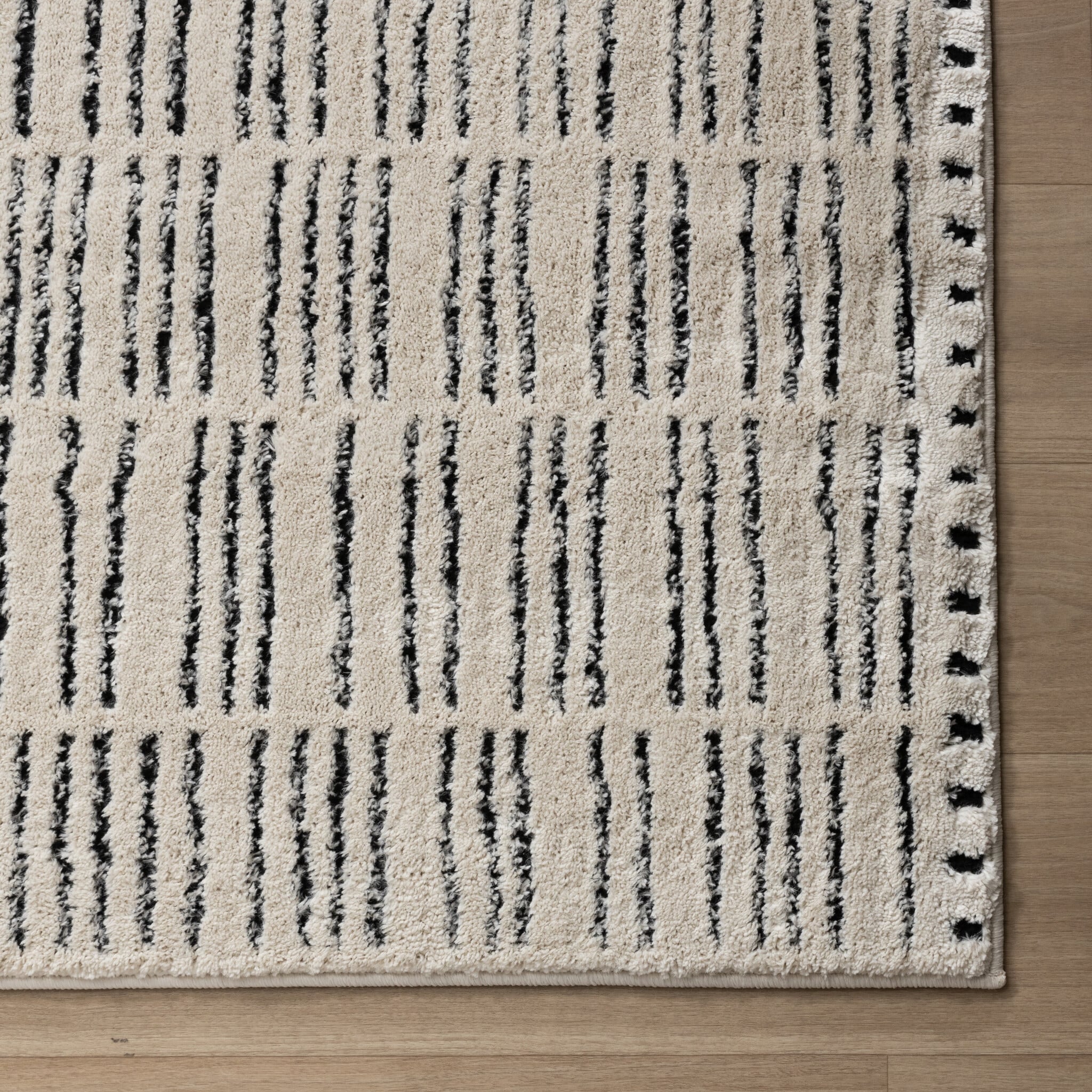 Scandinavian Rug - Yune Lines Cream/Black