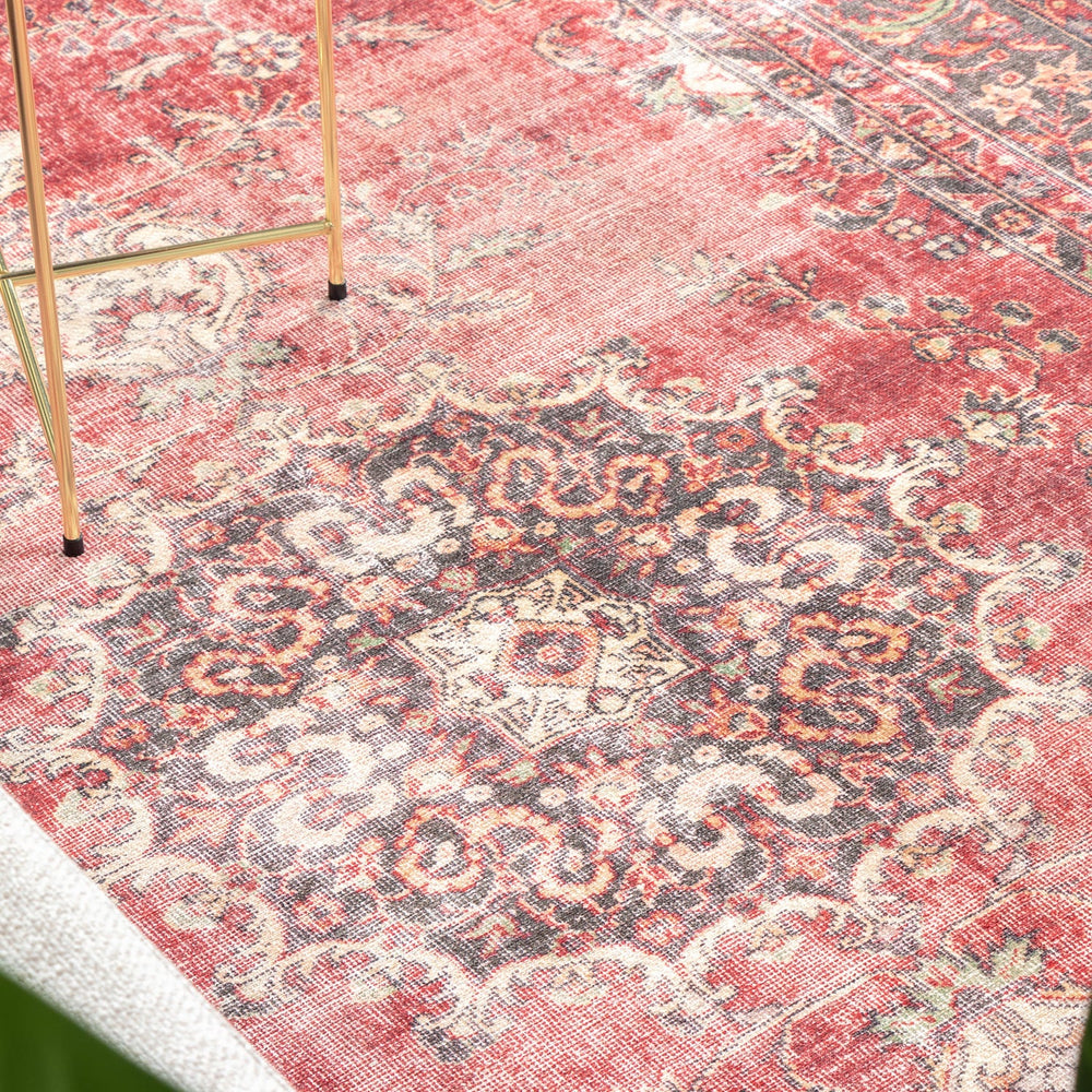 Vintage Rug - Estate Medallion Rustic