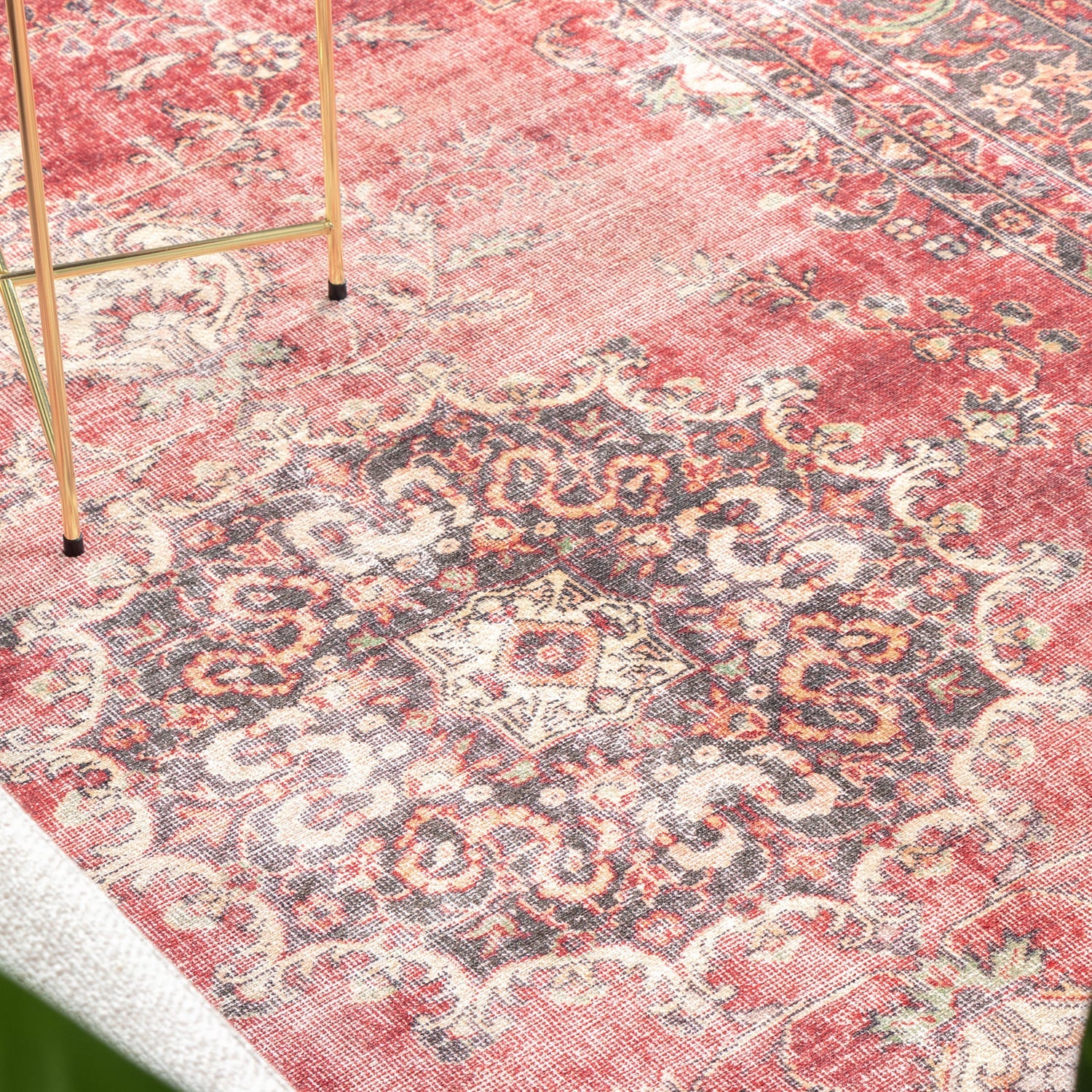 Vintage Rug - Estate Medallion Rustic
