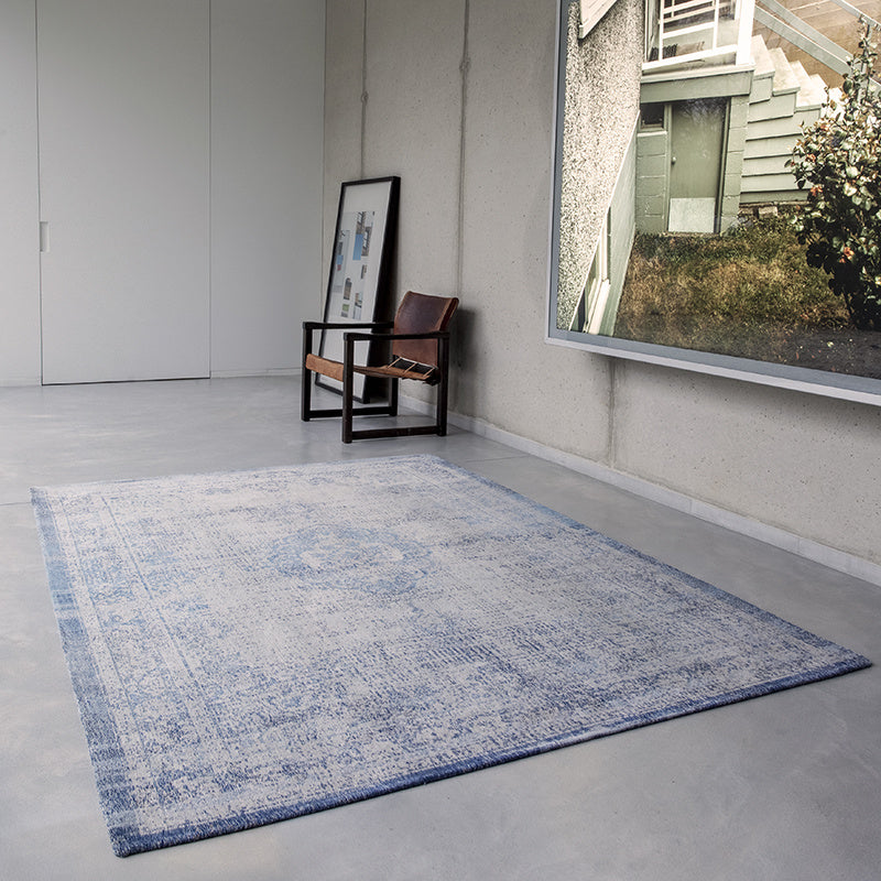 Vintage floor rug - Fading World Medallion Blue 9065