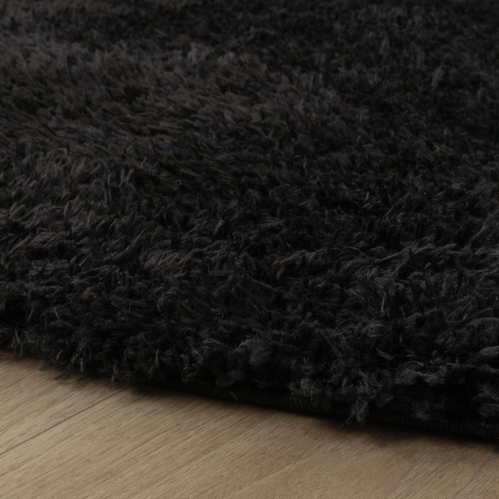 Round Shaggy Rug - Blaze Black