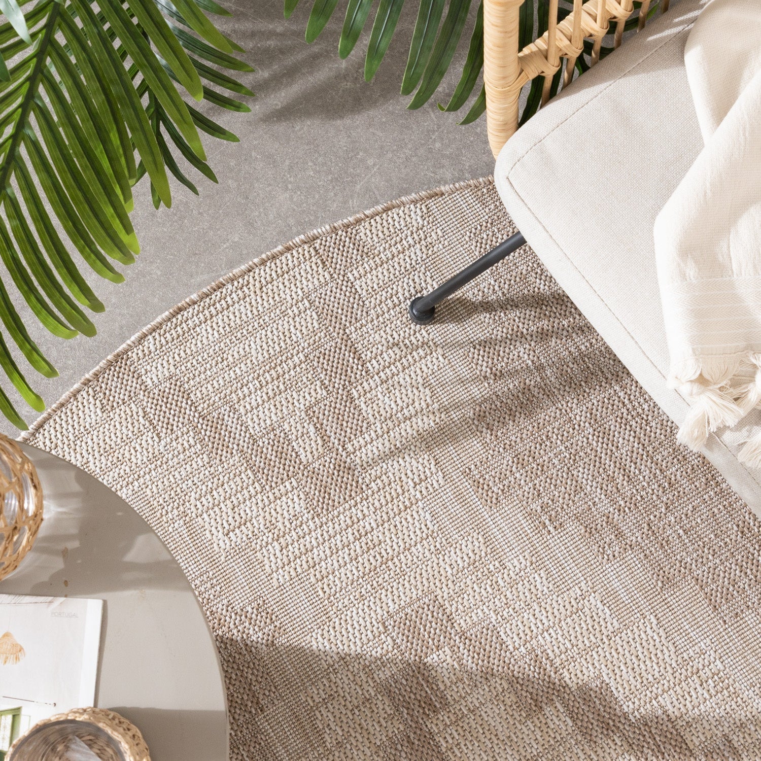 Round Jute Outdoor Rug - Atlas Diamond Brown/Cream