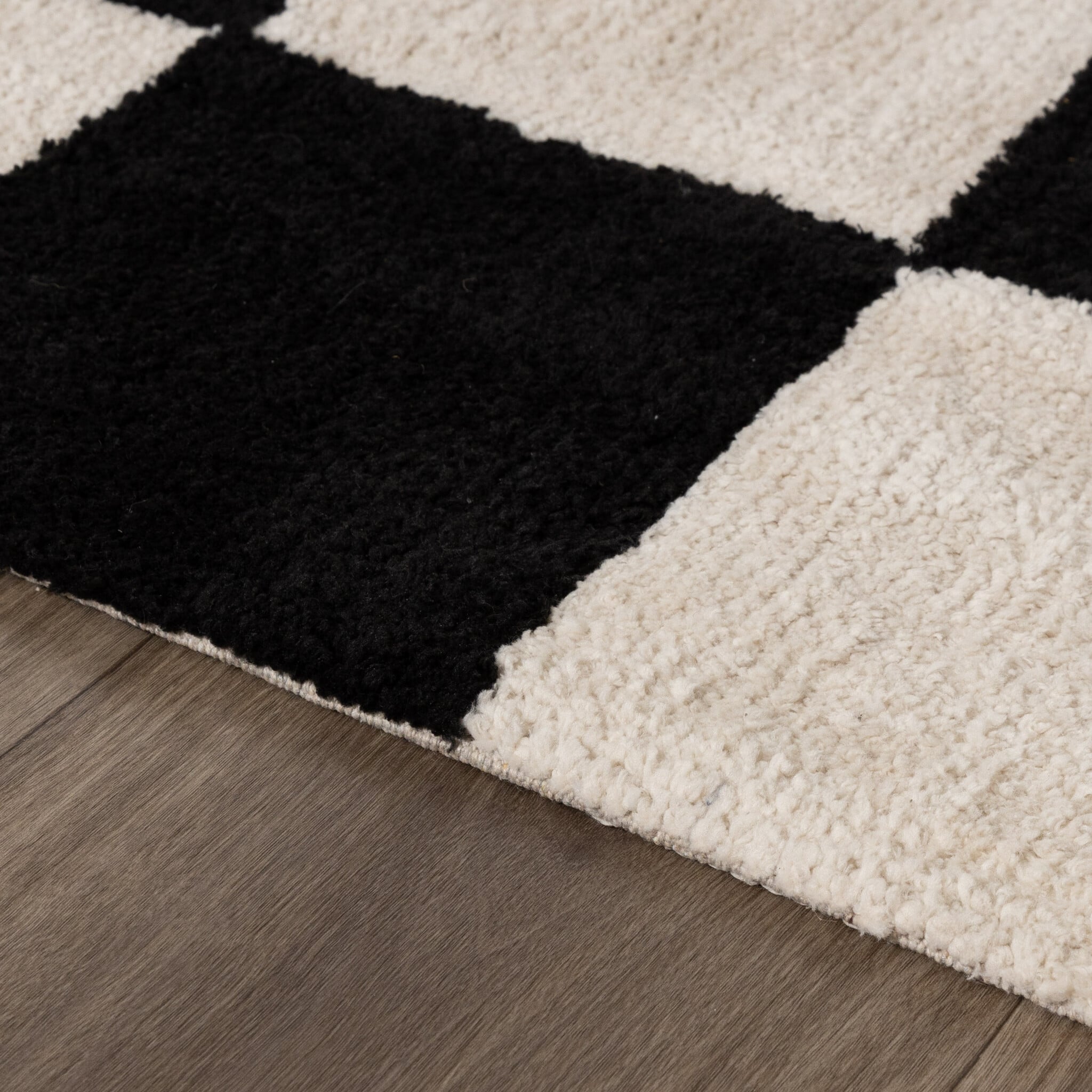 Checkerboard Rug - Blox Black