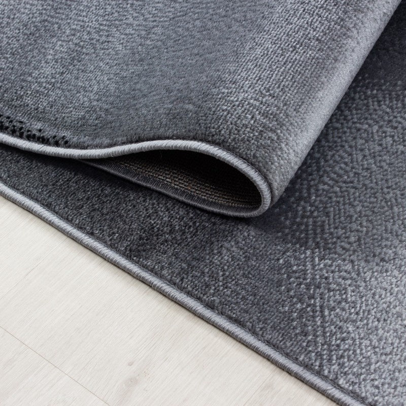 Modern floor rug - Plus Black 8008