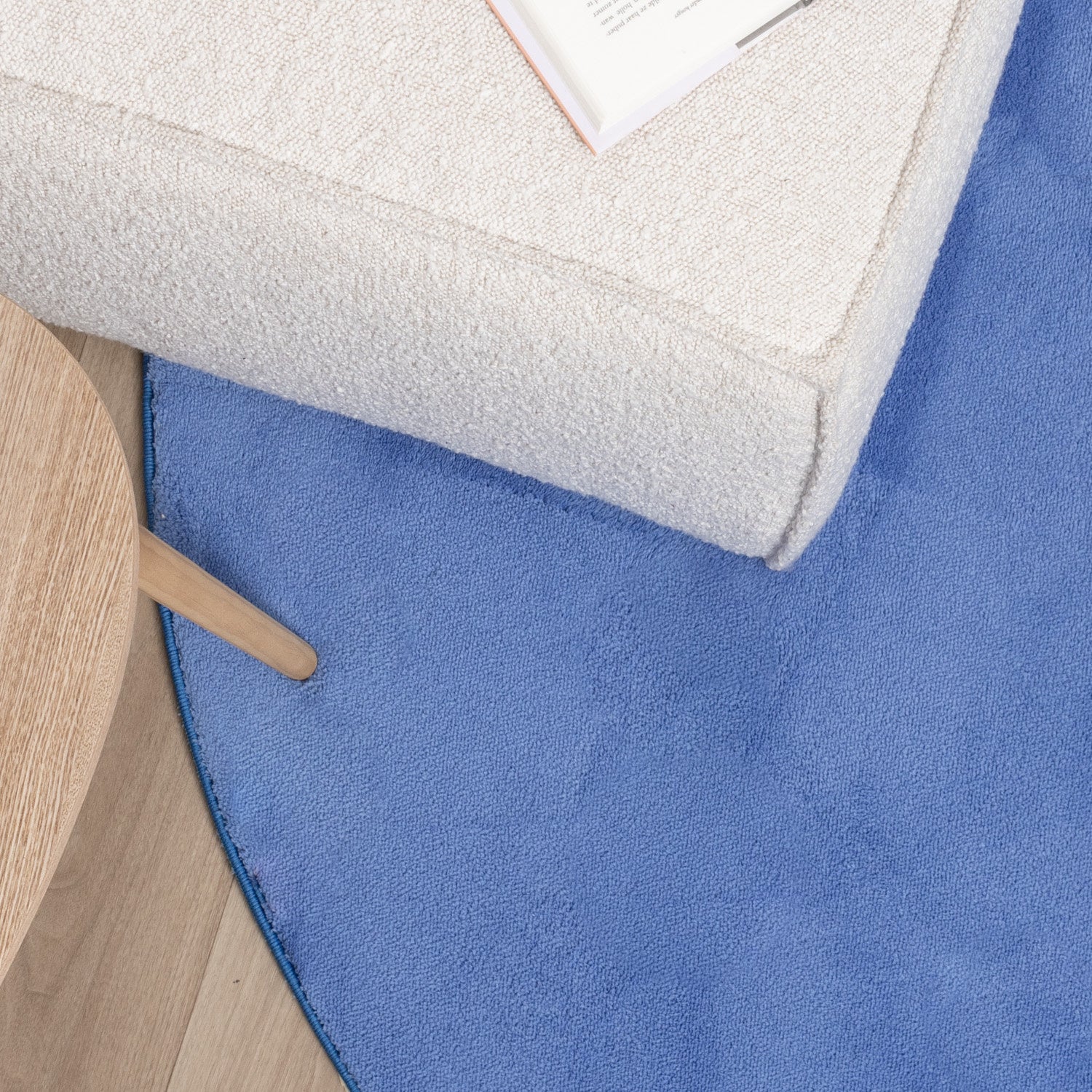 Round Washable Rug - Vivid Blue