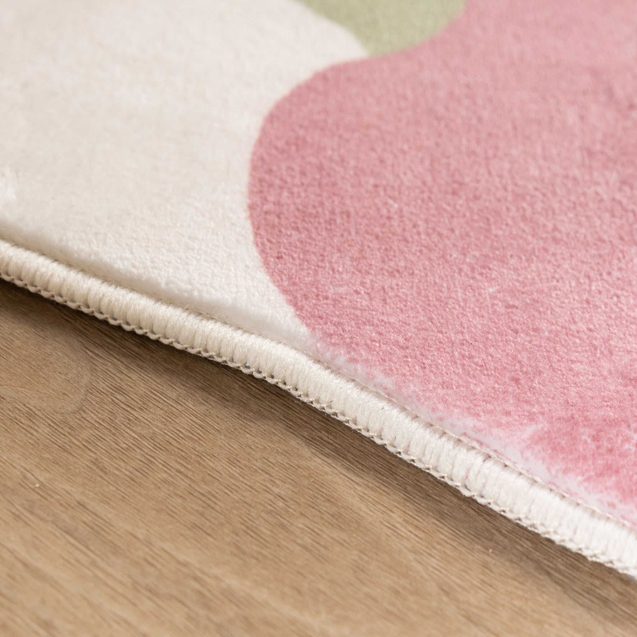 Washable Kids’ Rug – Berry Cherry Red