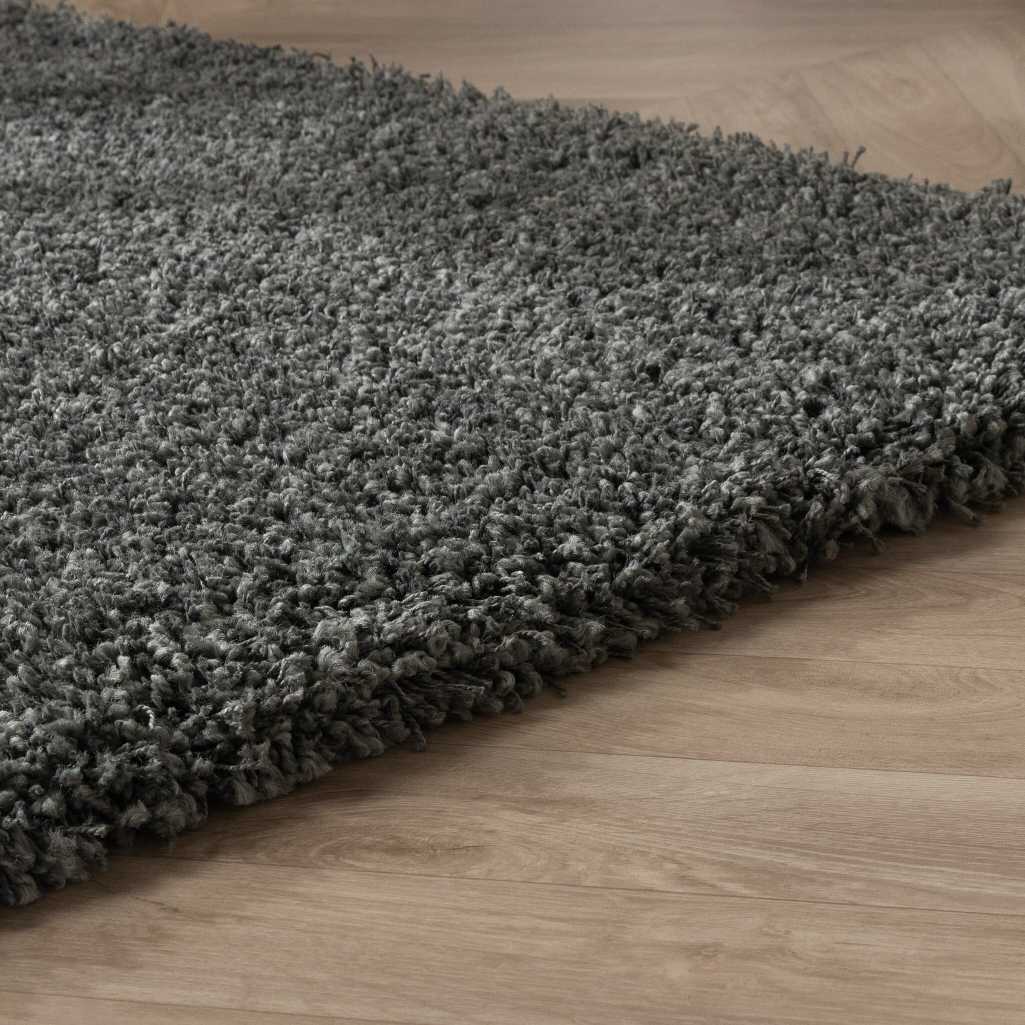 Luxury deep pile rug - Yves Green