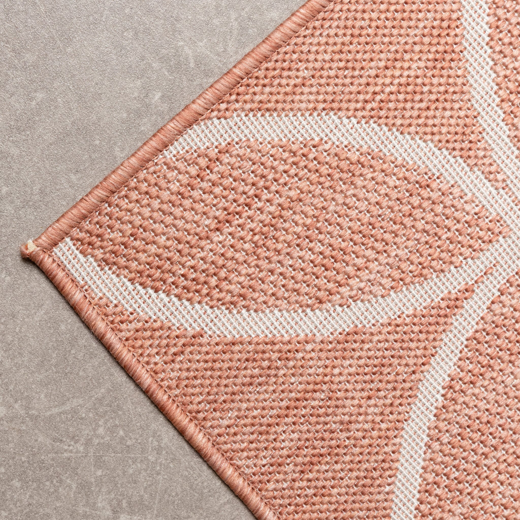 Geometric Outdoor Rug – Faro Ripple Pink