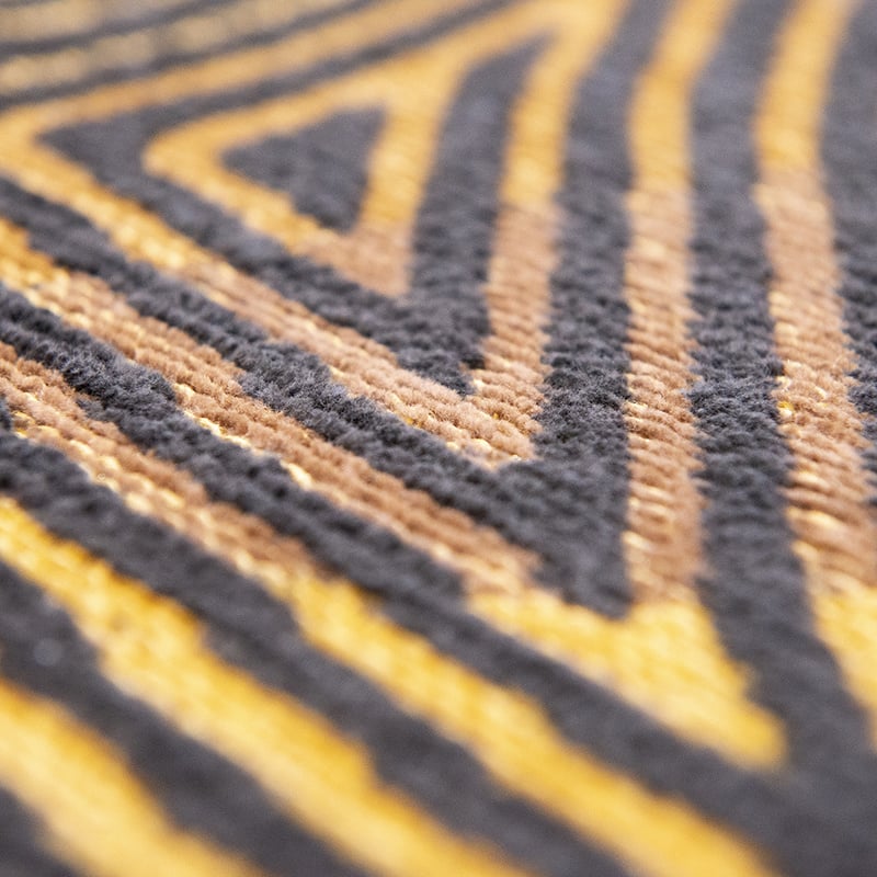 Modern floor rug - Meditation Coral 9227 Brown