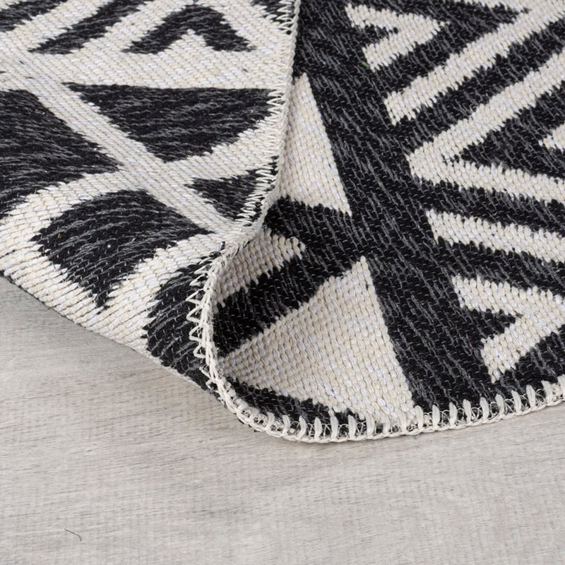 Geometric Floor Rug - Decio Teo Black/White
