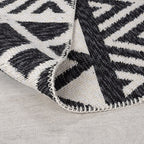 Geometric Floor Rug - Decio Teo Black/White
