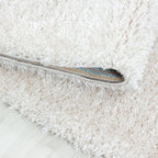 High-pile floor rug - Blushy Cream/White
