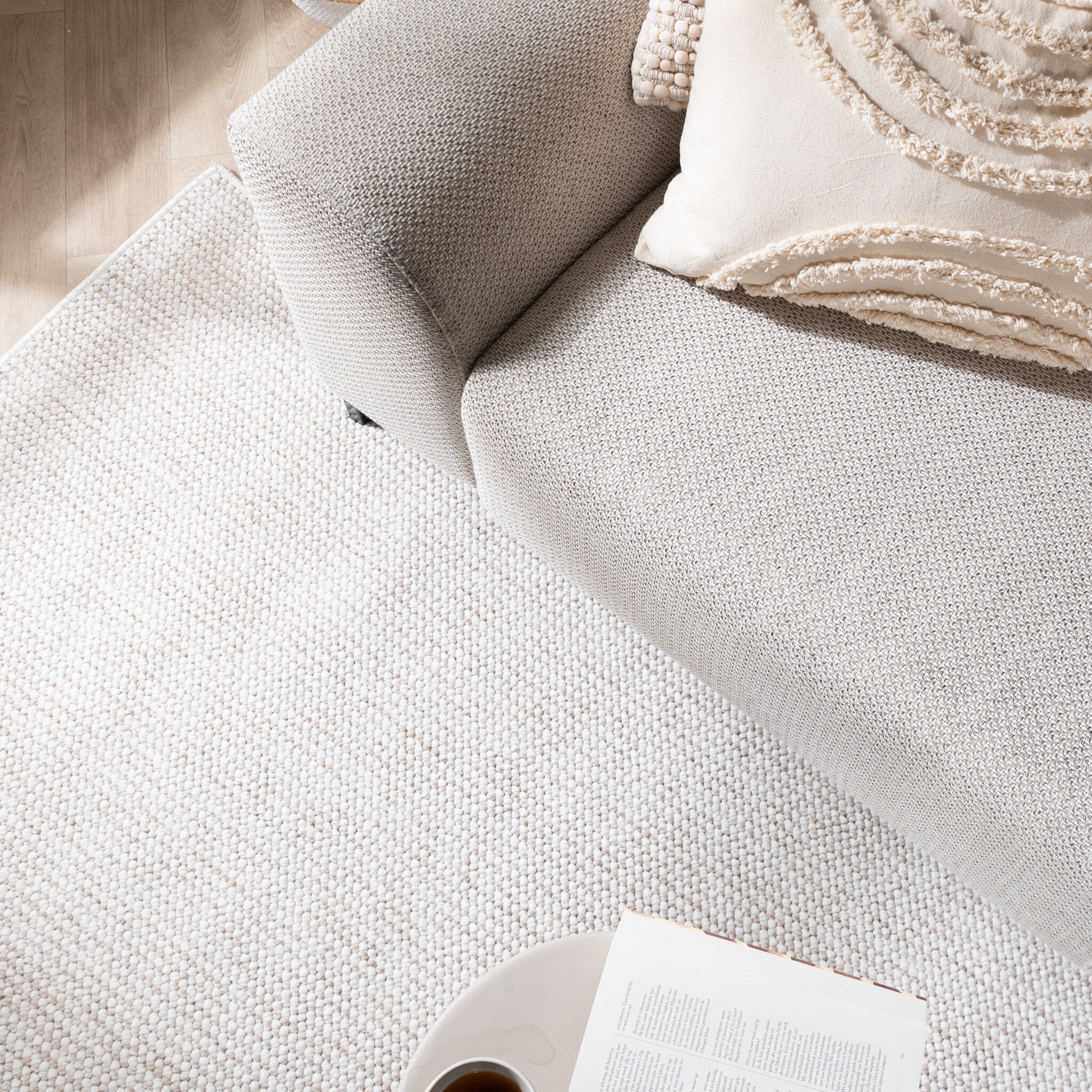 Sustainable Low-Pile Rug - Lykke Cream