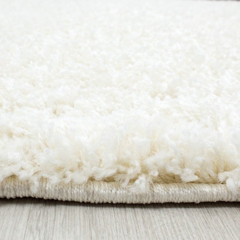 High-pile Floor Rug - Life Cream/White