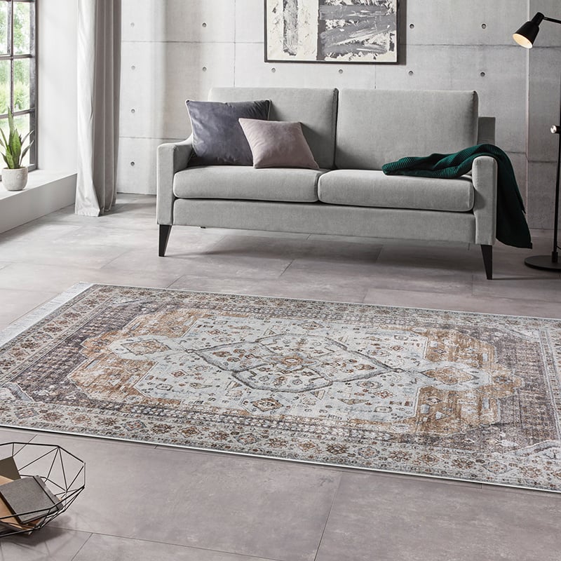 Persian floor rug - Gizem Madiha Beige