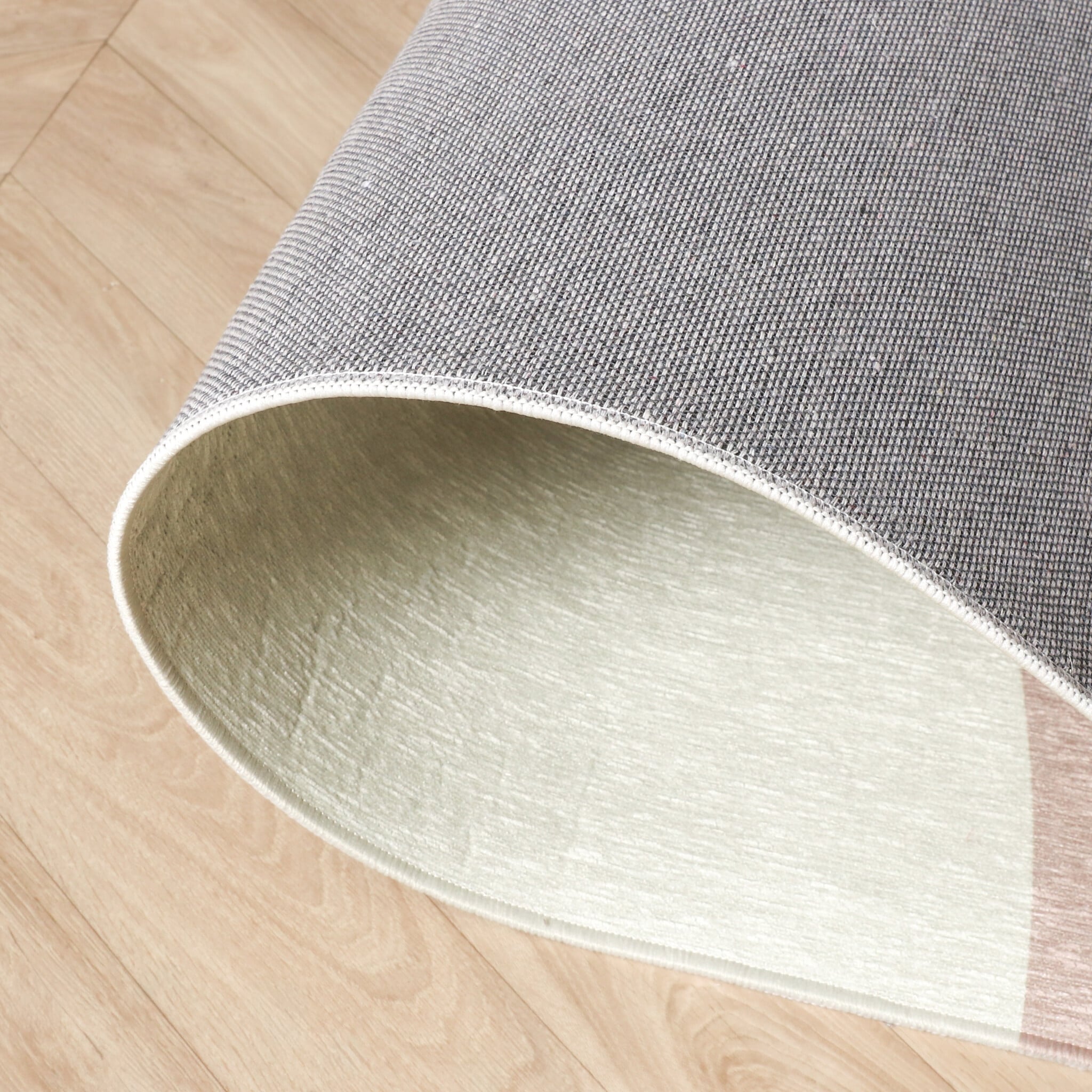 Geometric Rug – Swing Shapes Blue/Pink