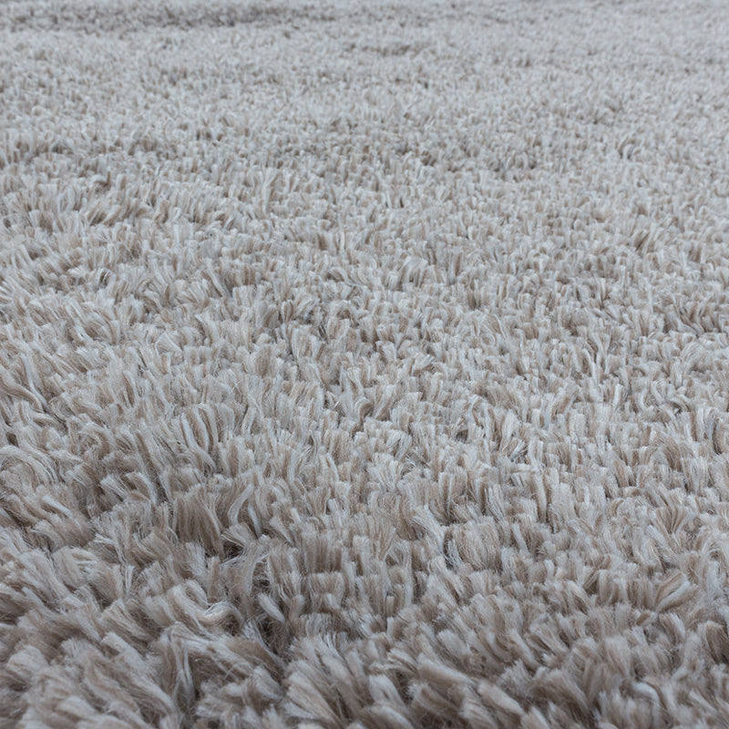 Round High Pile Rug - Fuzzy Beige
