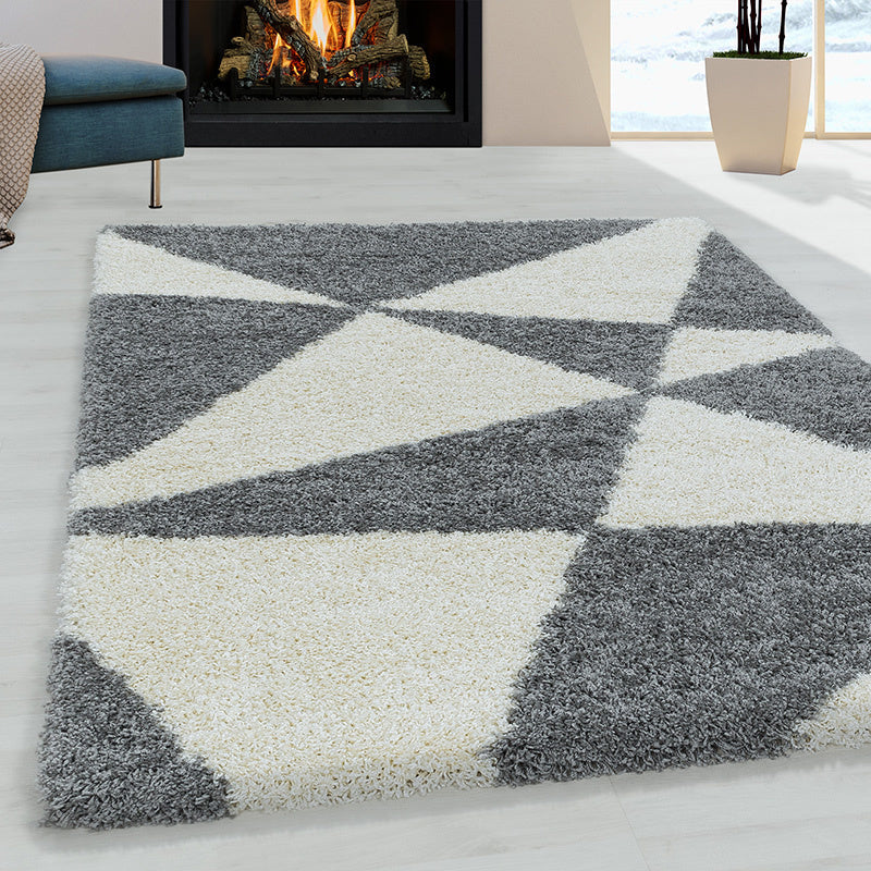 High-pile floor rug - Tuggy Grey