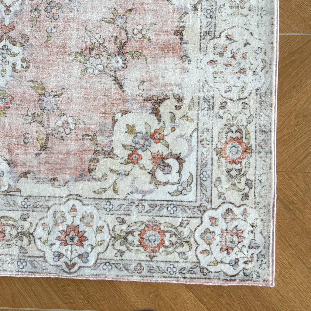 Vintage Rug - Ember Medallion Pink