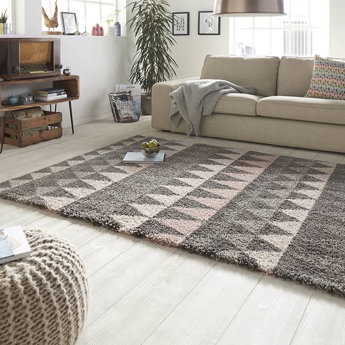 High-pile floor rug - Allure Triangle Grey/Pink