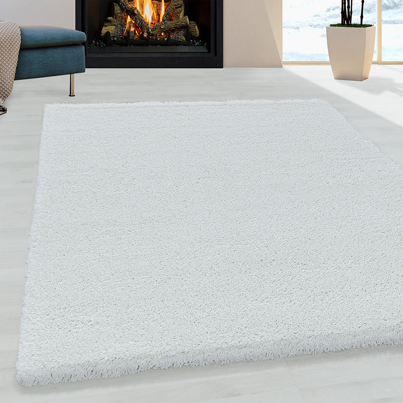 High-pile floor rug - Fuzzy White