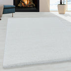 High-pile floor rug - Fuzzy White