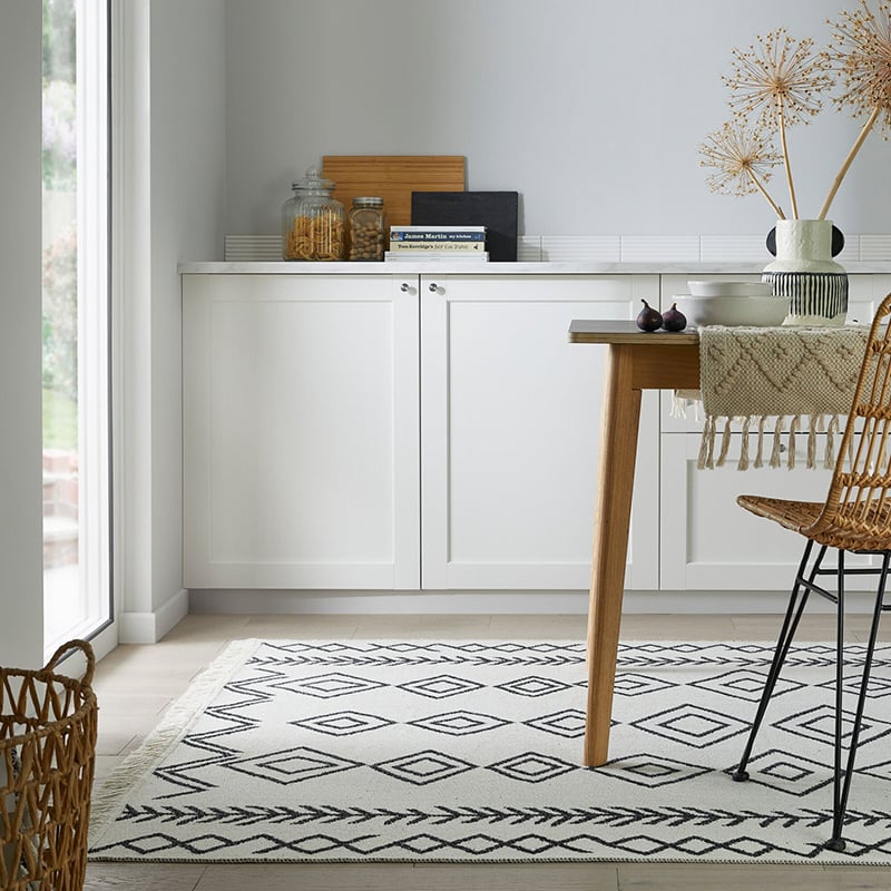 Geometric Floor Rug - Decio Edie Black/White