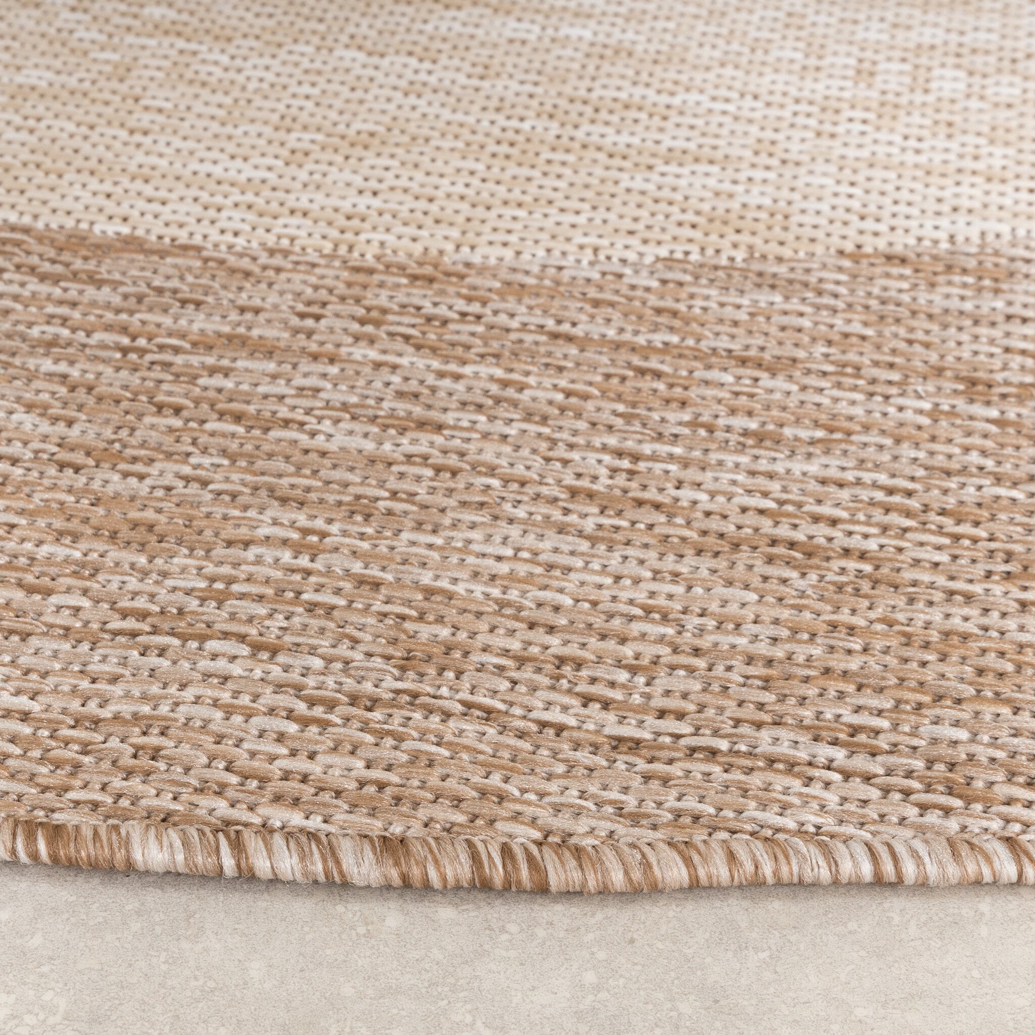 Round Indoor & Outdoor Rug – Sierra Border Cream/Beige