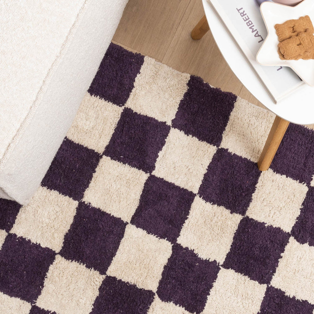 Retro Rug - Gambit Purple/White