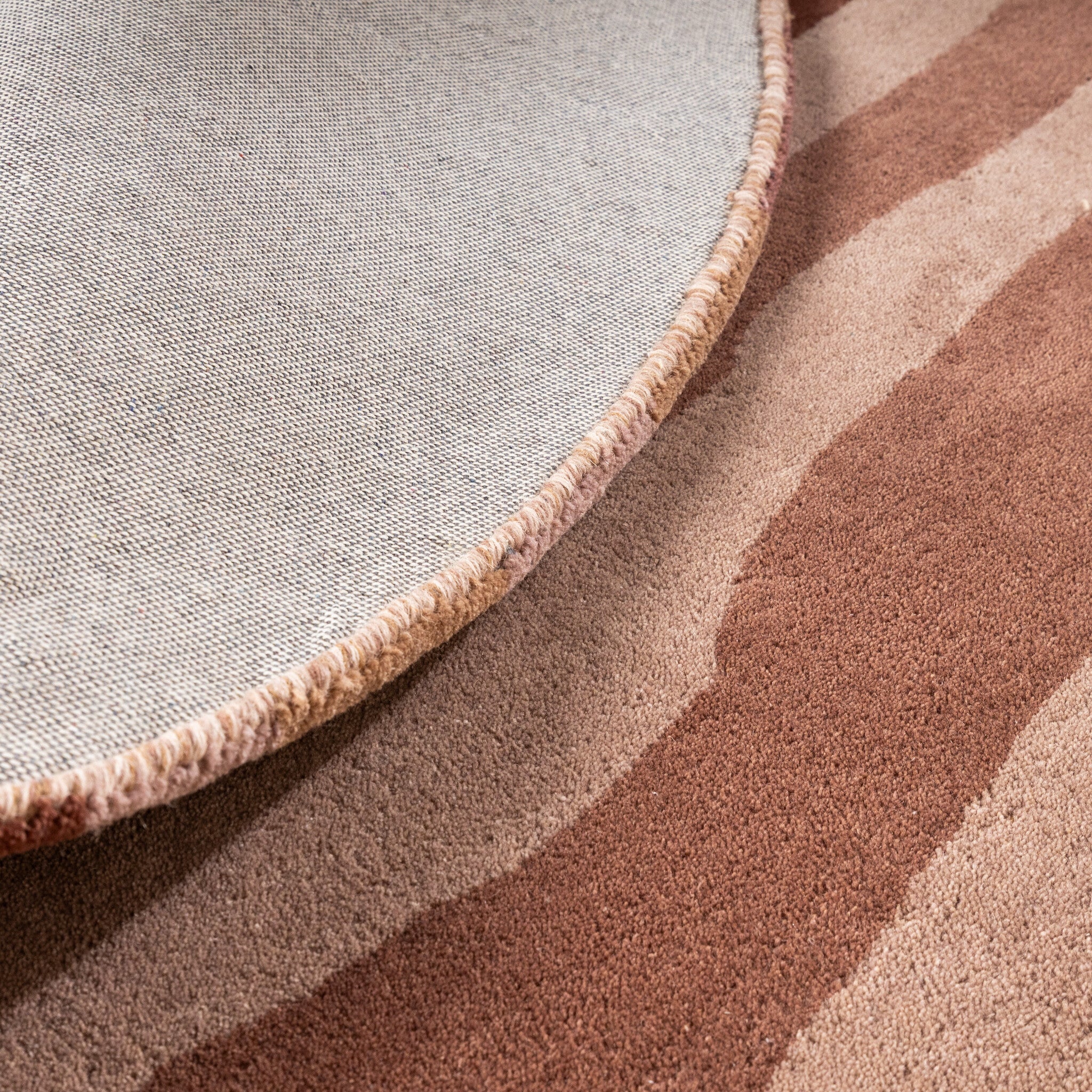 Round Wool Rug – Liora Pink