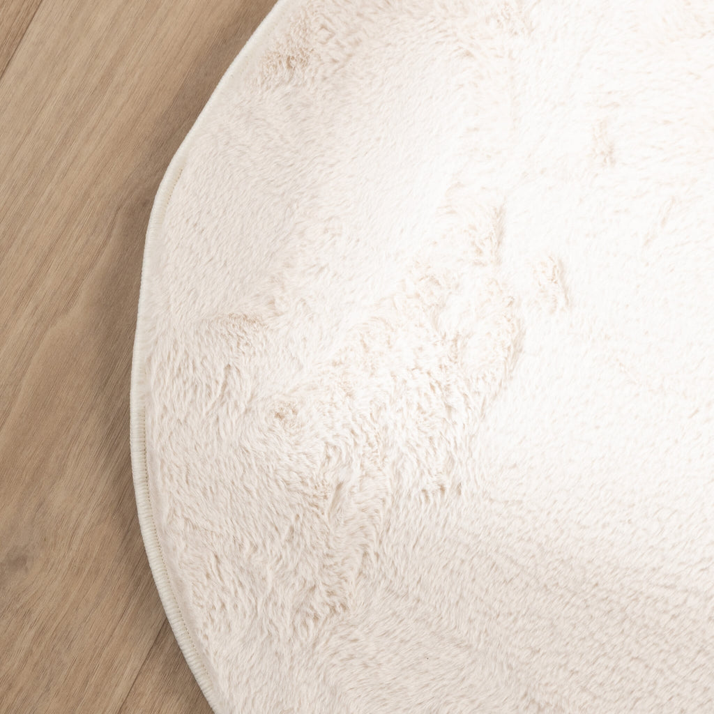 Soft Low-Pile Rug – Cozy Pebble Cream