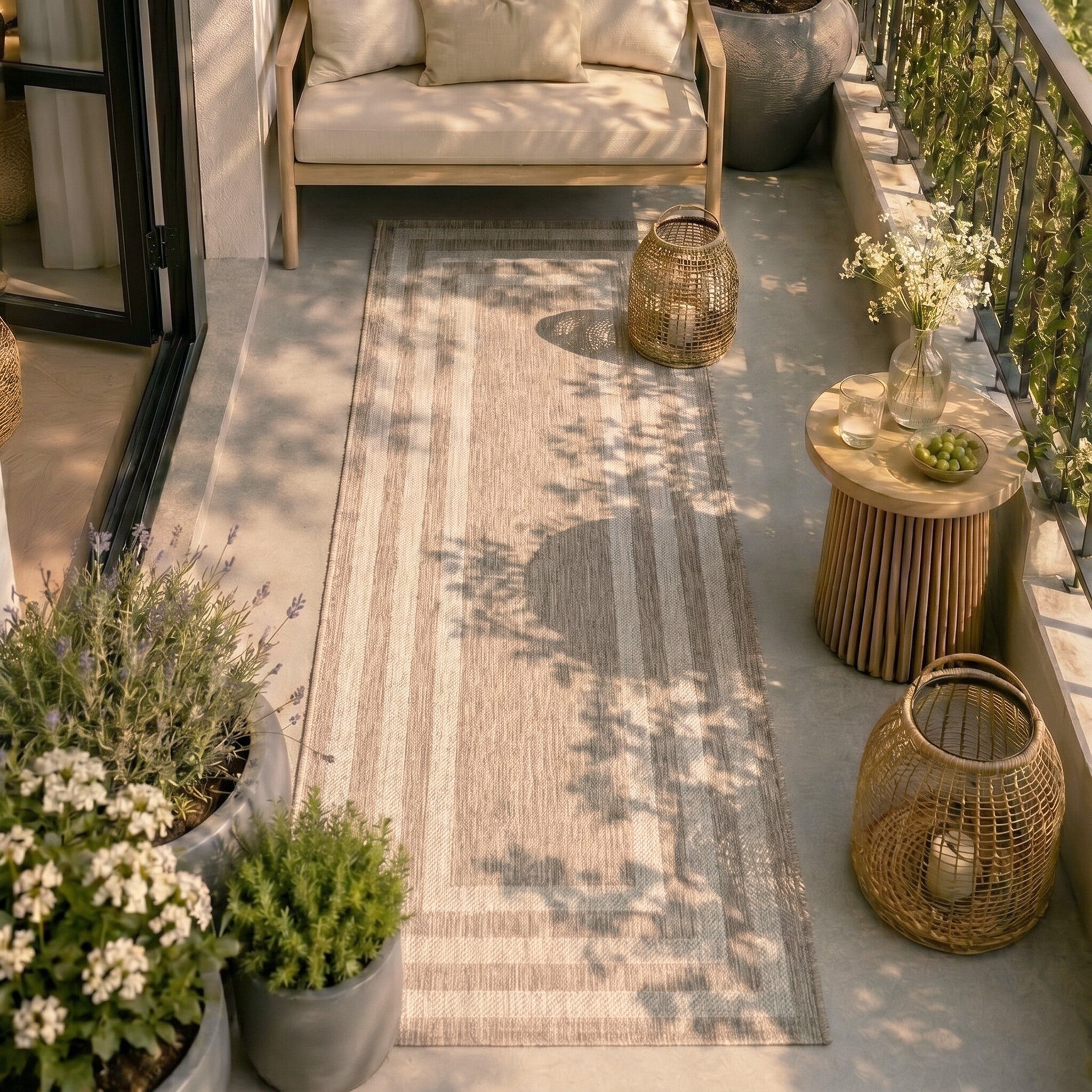 Balcony Rug - Sierra Frame Beige/Cream