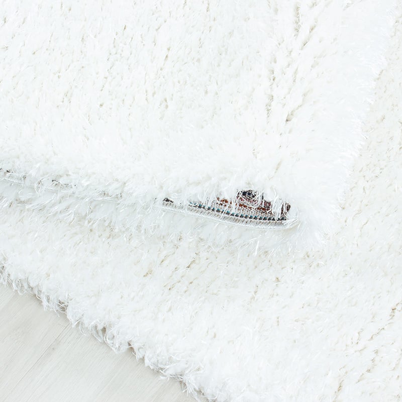 High pile floor rug - Blushy White