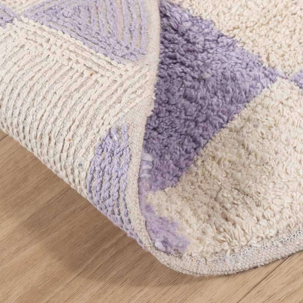 Round Retro Rug - Gambit Lilac/White