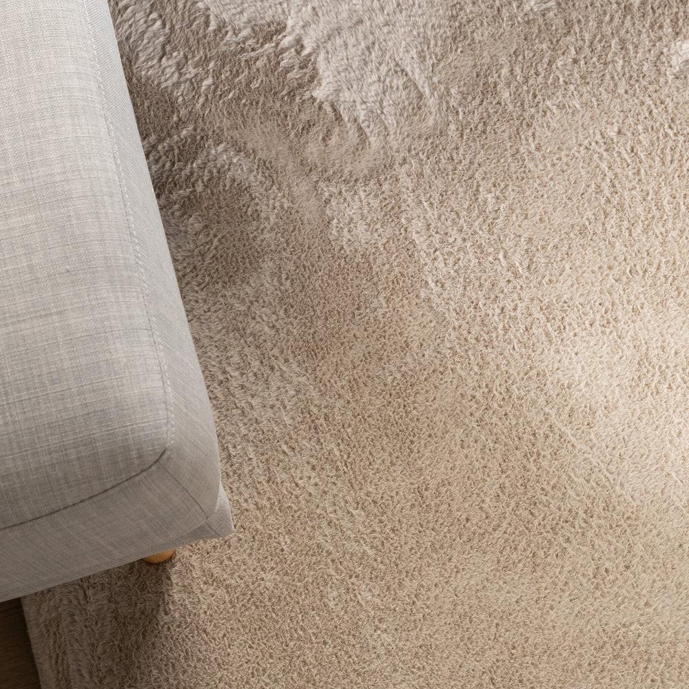 Round Low-Pile Rug – Cozy Beige