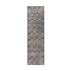 Checkered runner - Enrico Grey
