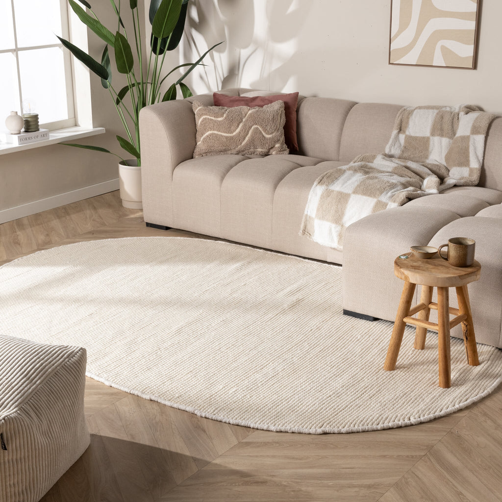 Oval Wool Rug - Feline White