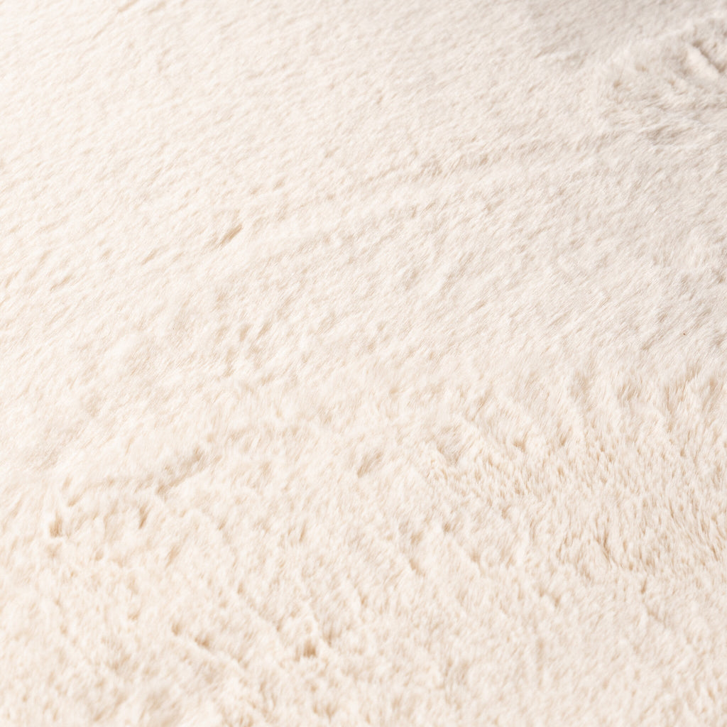 Oval Low-Pile Rug – Cozy Cream