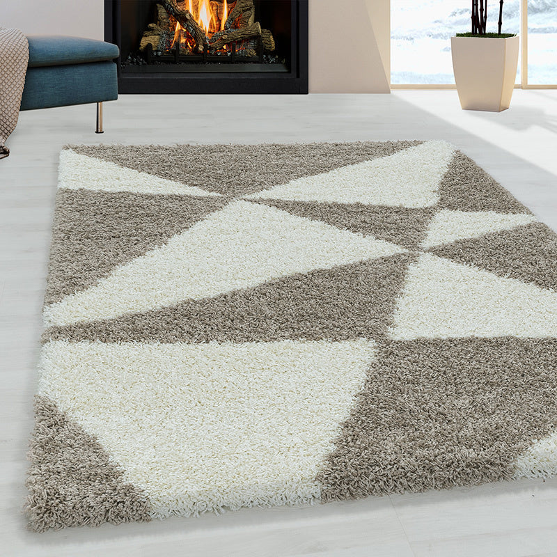 High-pile floor rug - Tuggy Beige