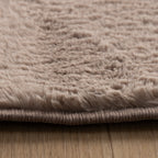Soft Low-Pile Rug – Cozy Ripple Taupe