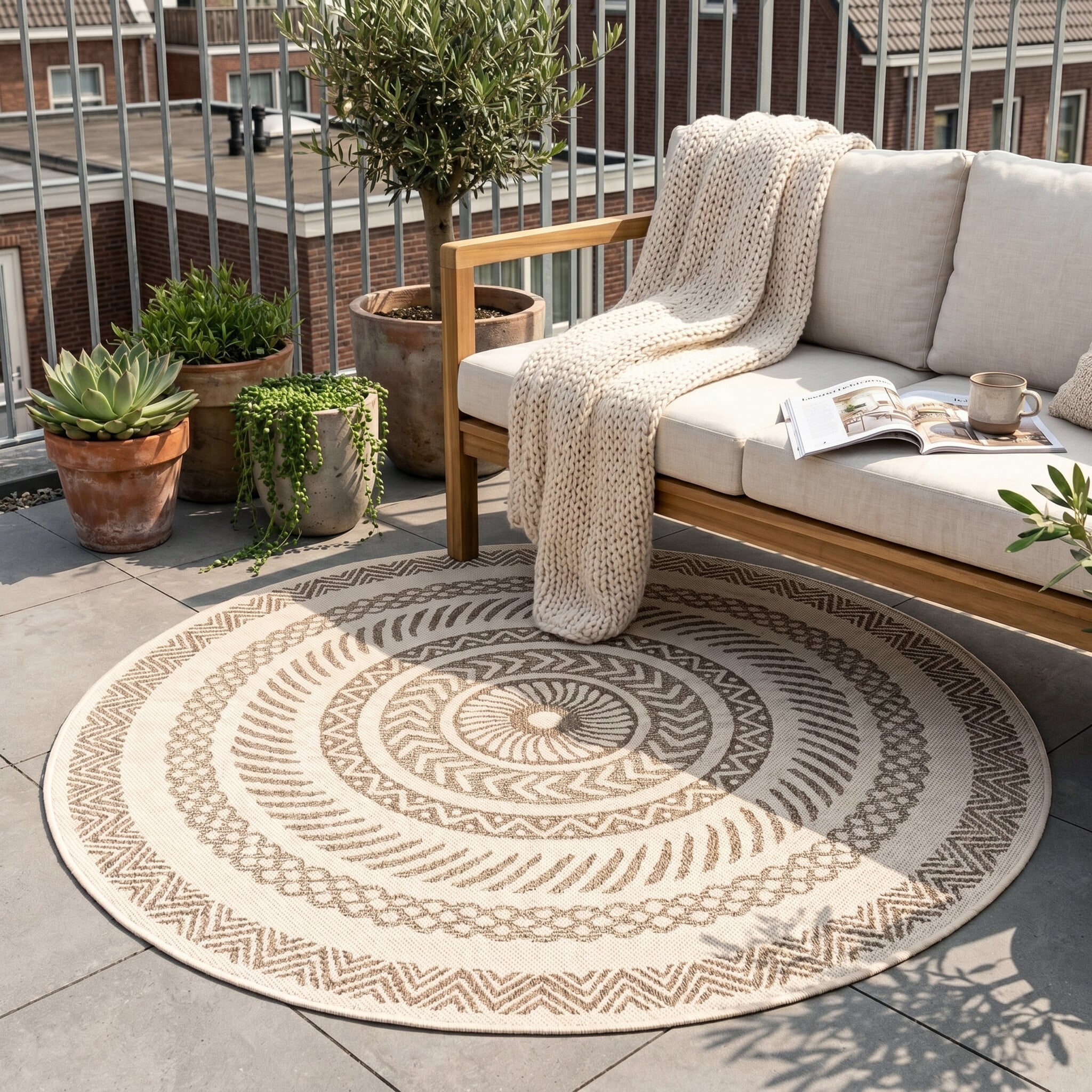 Round Jute Outdoor Rug - Nomad Aztec Cream