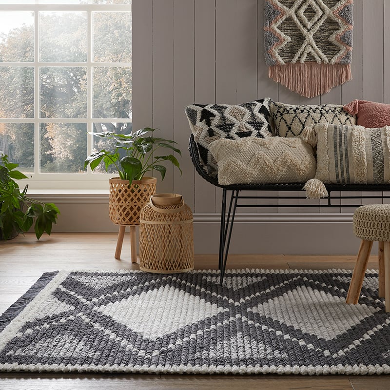 Geometric floor rug - Domino Zaid Black/White