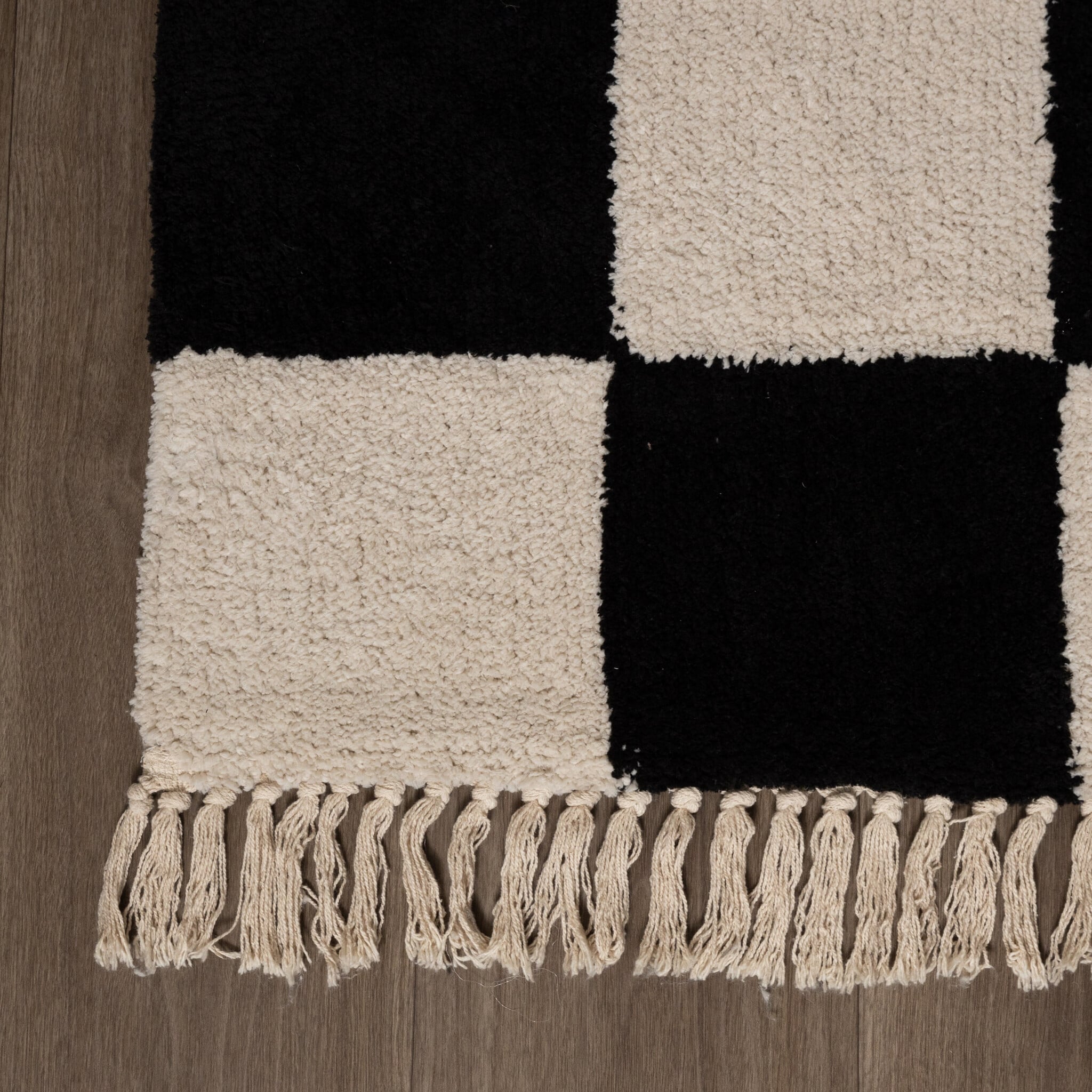 Checkerboard Rug - Blox Fringe Black